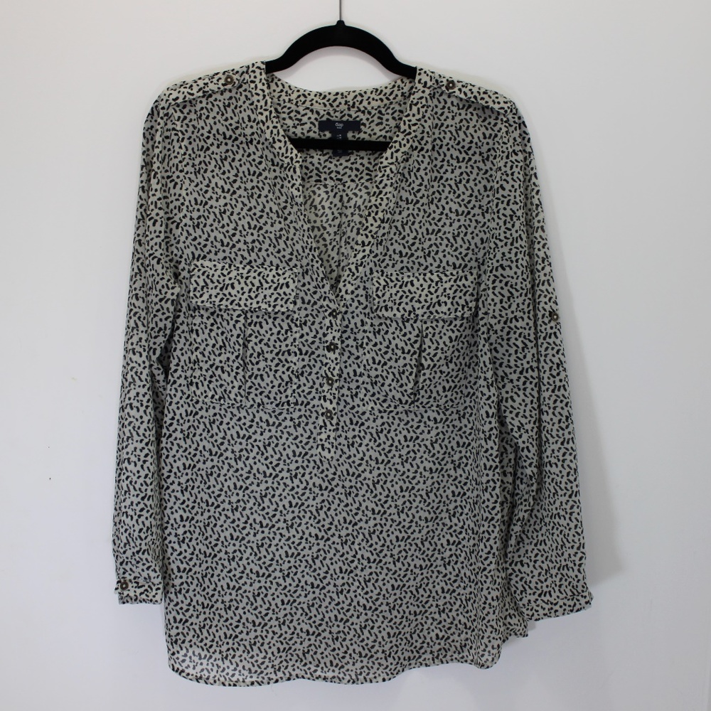 GAP SemiSheer Black Cheetah Print Tab Sleeve Top M